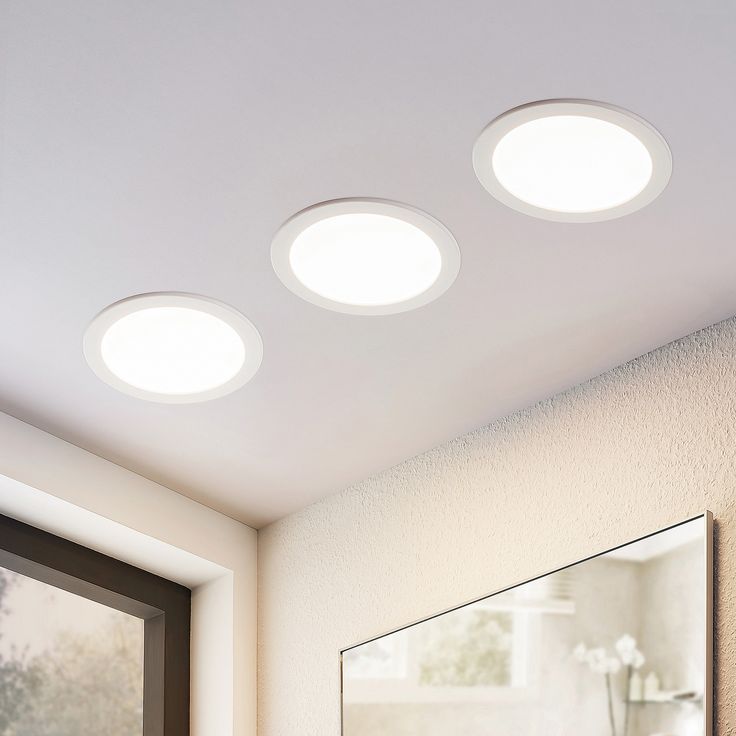 moderner einbaustrahler von arcchio weiß